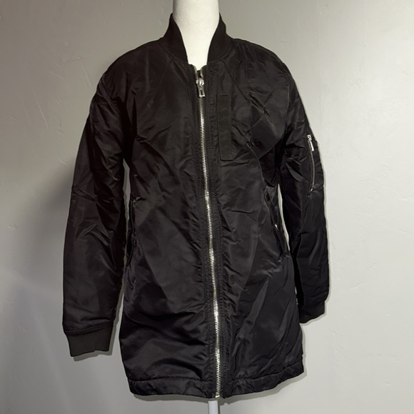 Black Jacket - Picture 1 of 8